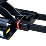 AMGO RJ-10A Pneumatic Rolling Jack 10,000 lbs. Capacity - Image 5